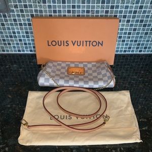 Louis Vuitton Eva Damien Azur clutch - great cond!